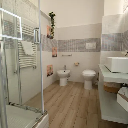 Family House Posizione Centralissima شقة شيفيتافيكْيا